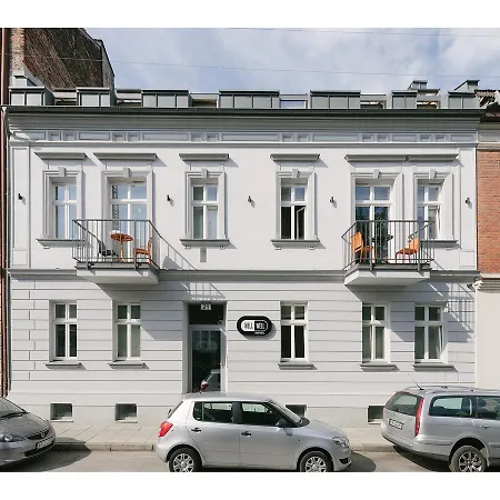 Well Well Aparthotel-3